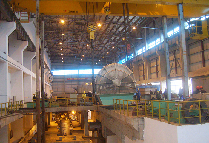 廣西金桂漿紙業(yè)有限公司動力廠安裝工程2#標(biāo)段定子吊裝